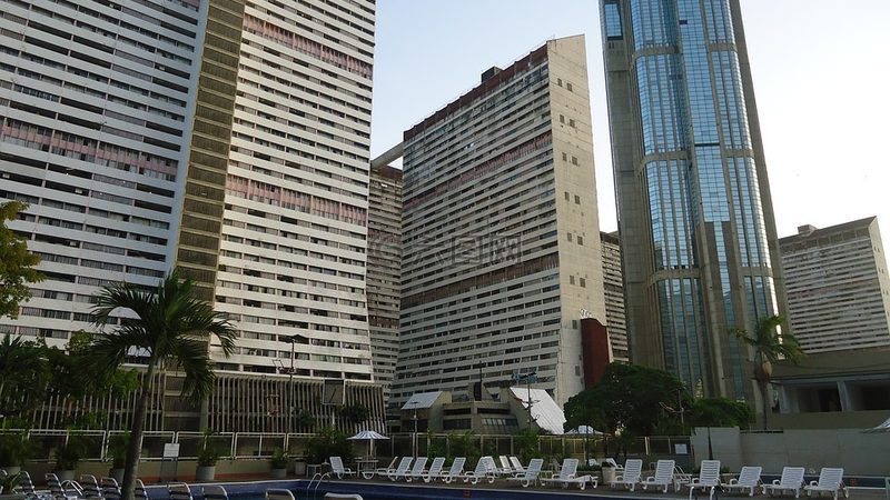 定制旅游VS跟团游：深度解析两者的体验差异